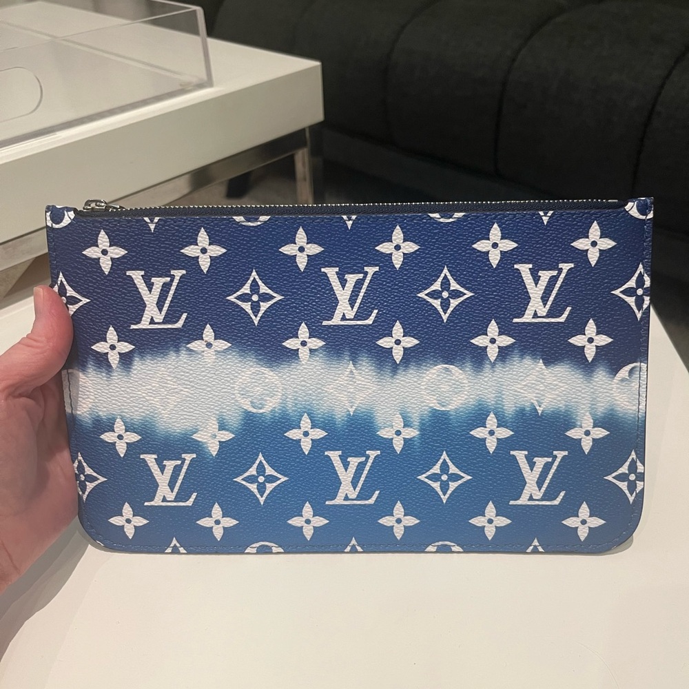 Louis Vuitton Escale Blue Pochette Pouch